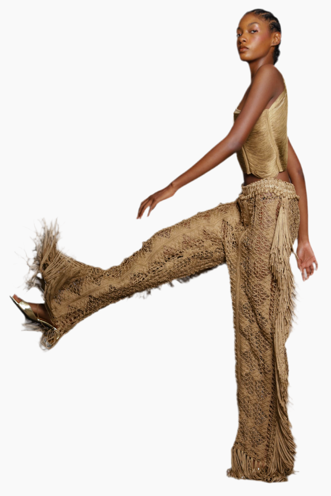 Large textile trousers type mesh, with elastic pretina and fringes that fall delicately along the sides and the wheel, providing a subtle movement to the garment.