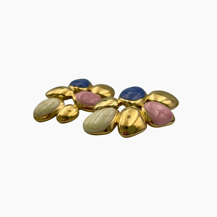 Gold brooch with multicolored stones
