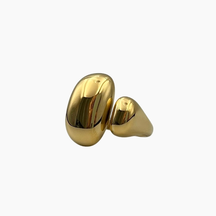 Gold ring with a unique design