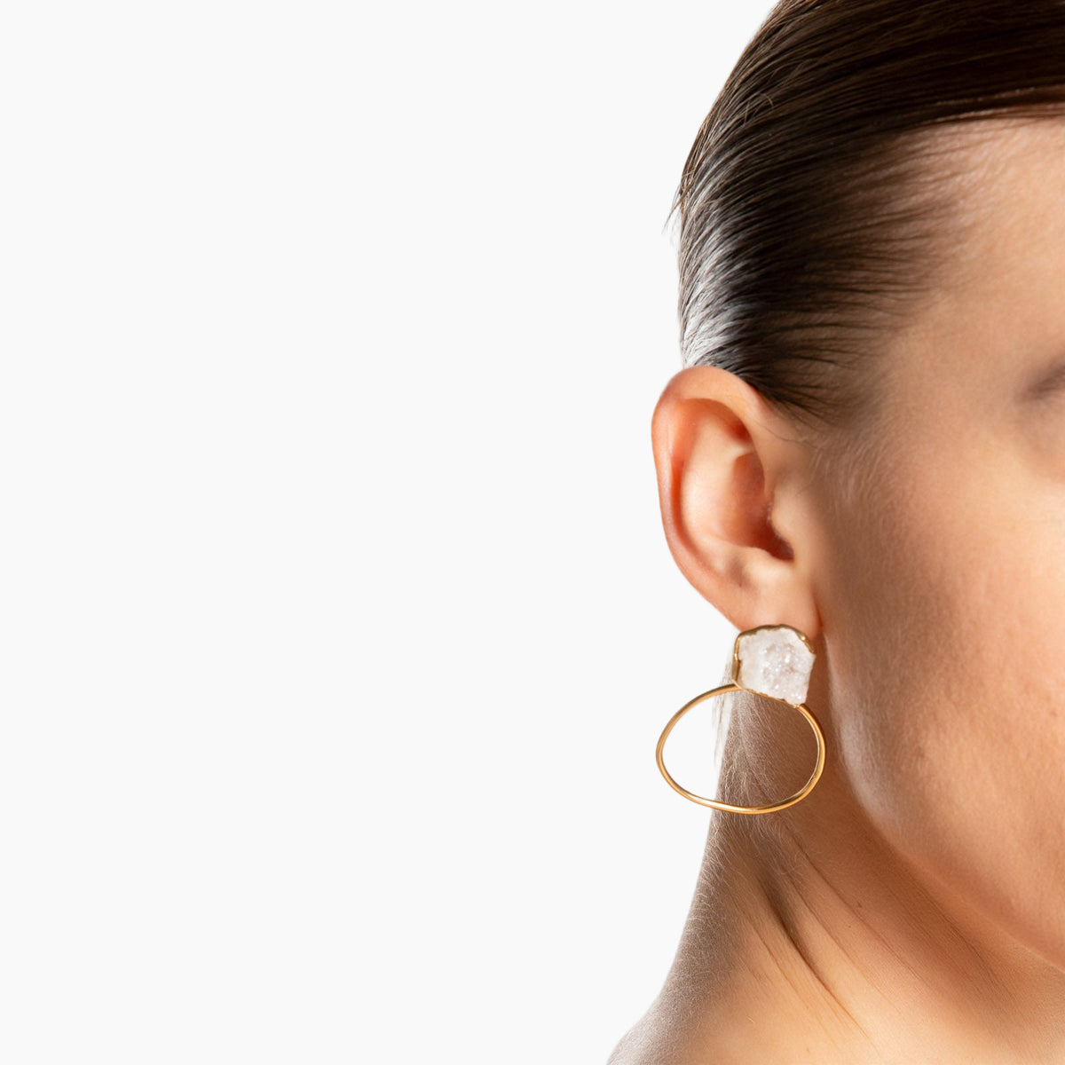 403256GWHITE Impression