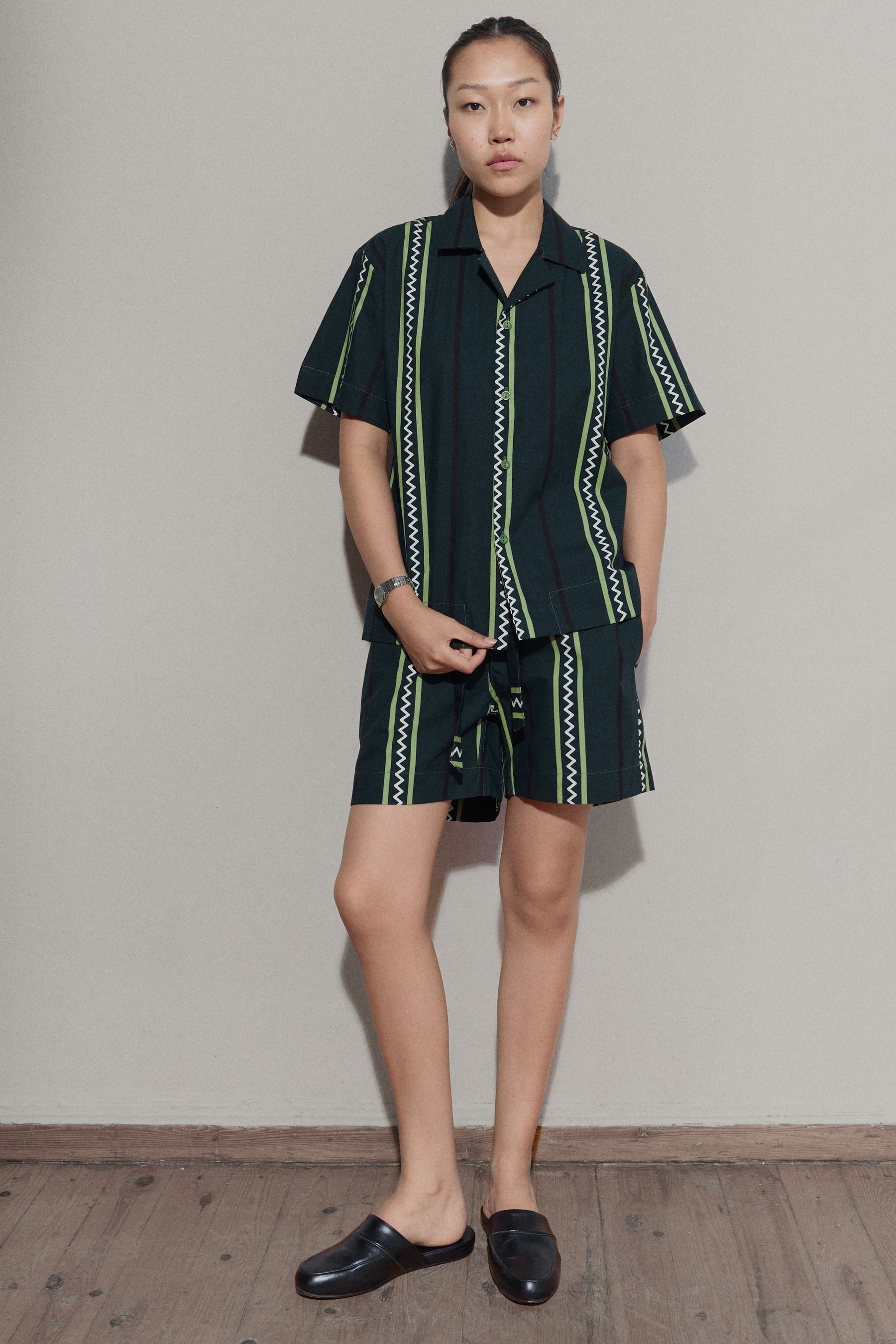 Wave stripe shorts - Dark Green