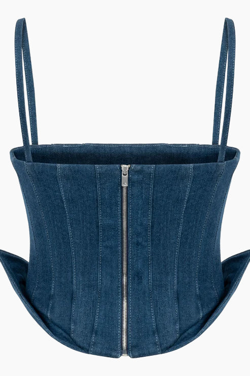 Sosa top, feature 3D waist detail and deliciated straps, bustier neckline and the corset shape.