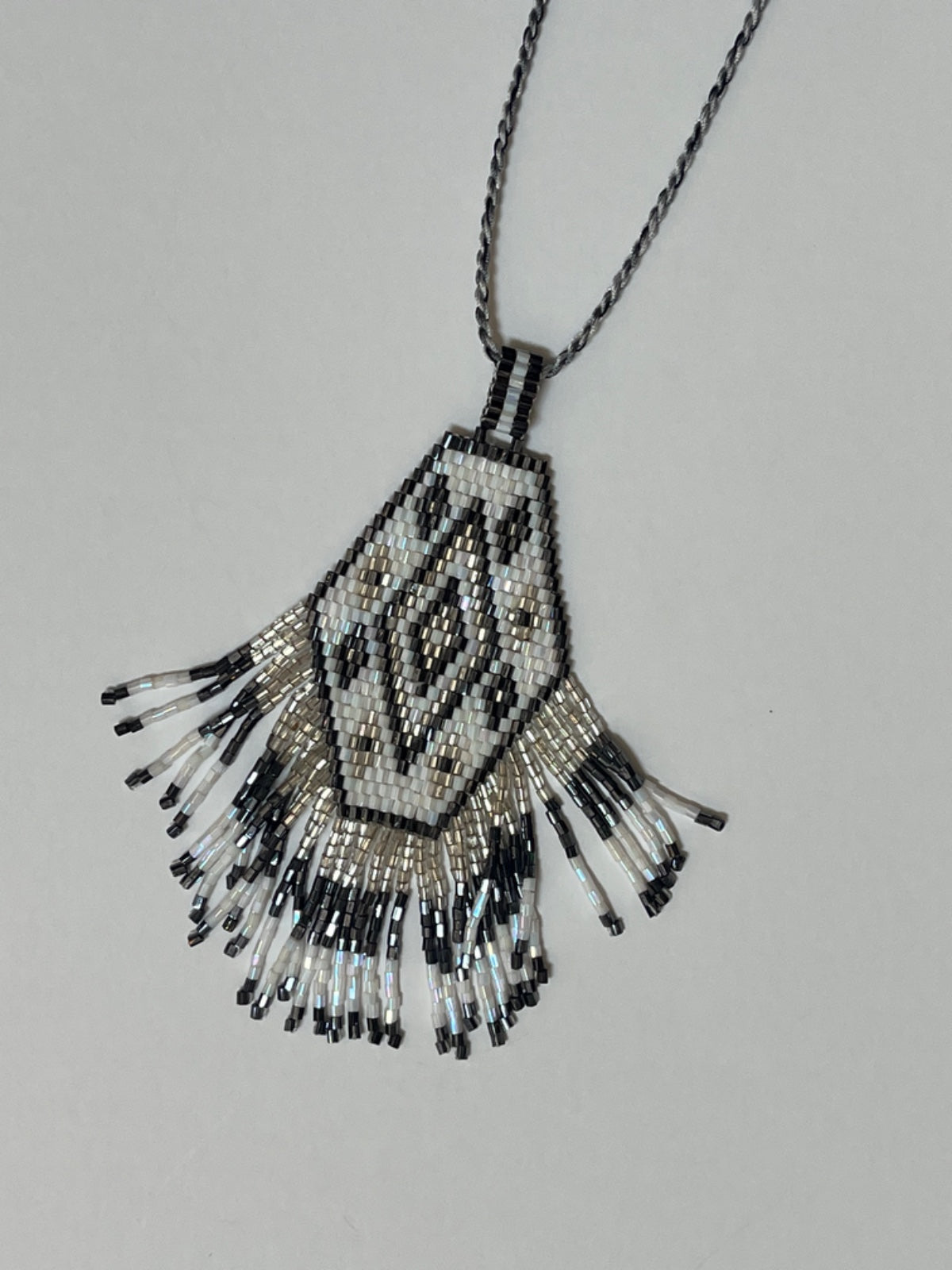 Collier Pendentif Perles Tissees Hexagon