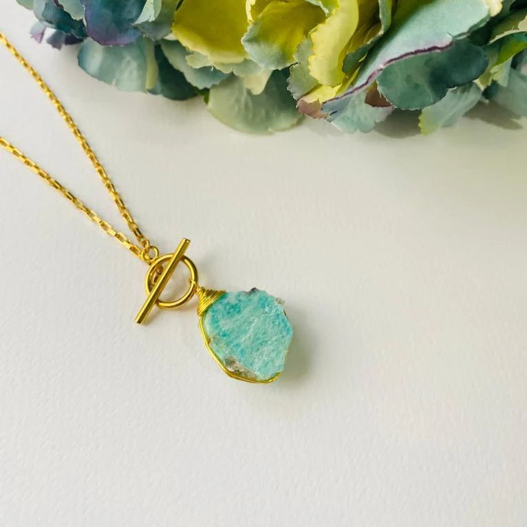 Stone necklace_fltrd_uae_1