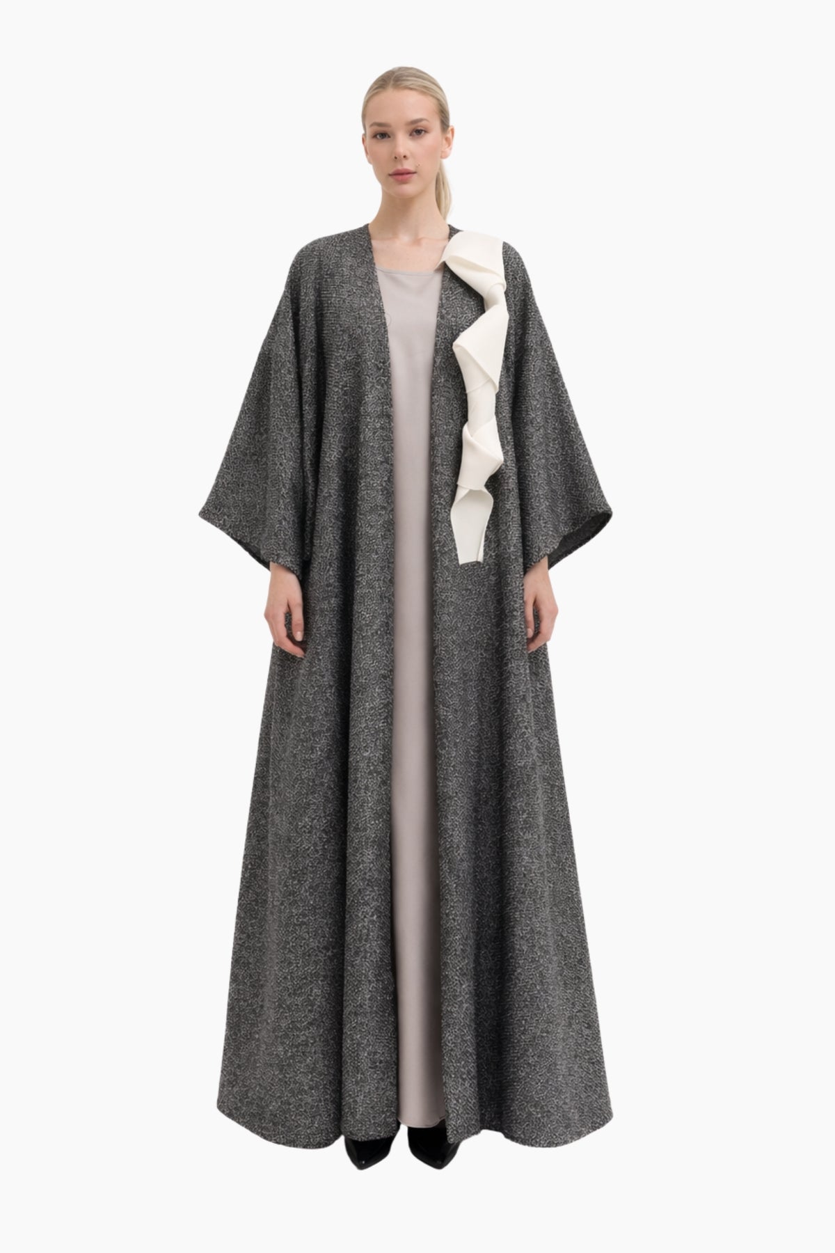 Eco of a Fold Abaya