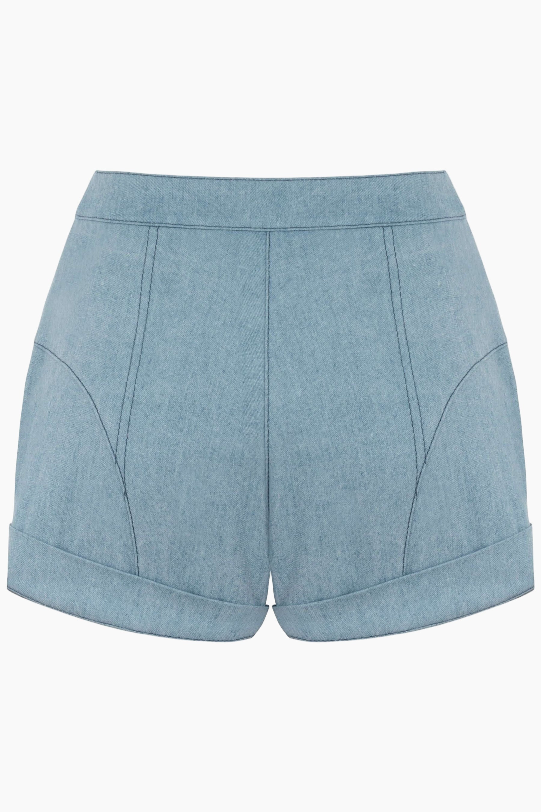 denim short Feature mid-rise belt. It is secured with a metallic button and a zipper fastening.