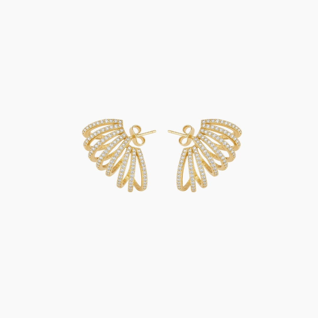 Gold earrings with a fan-like design