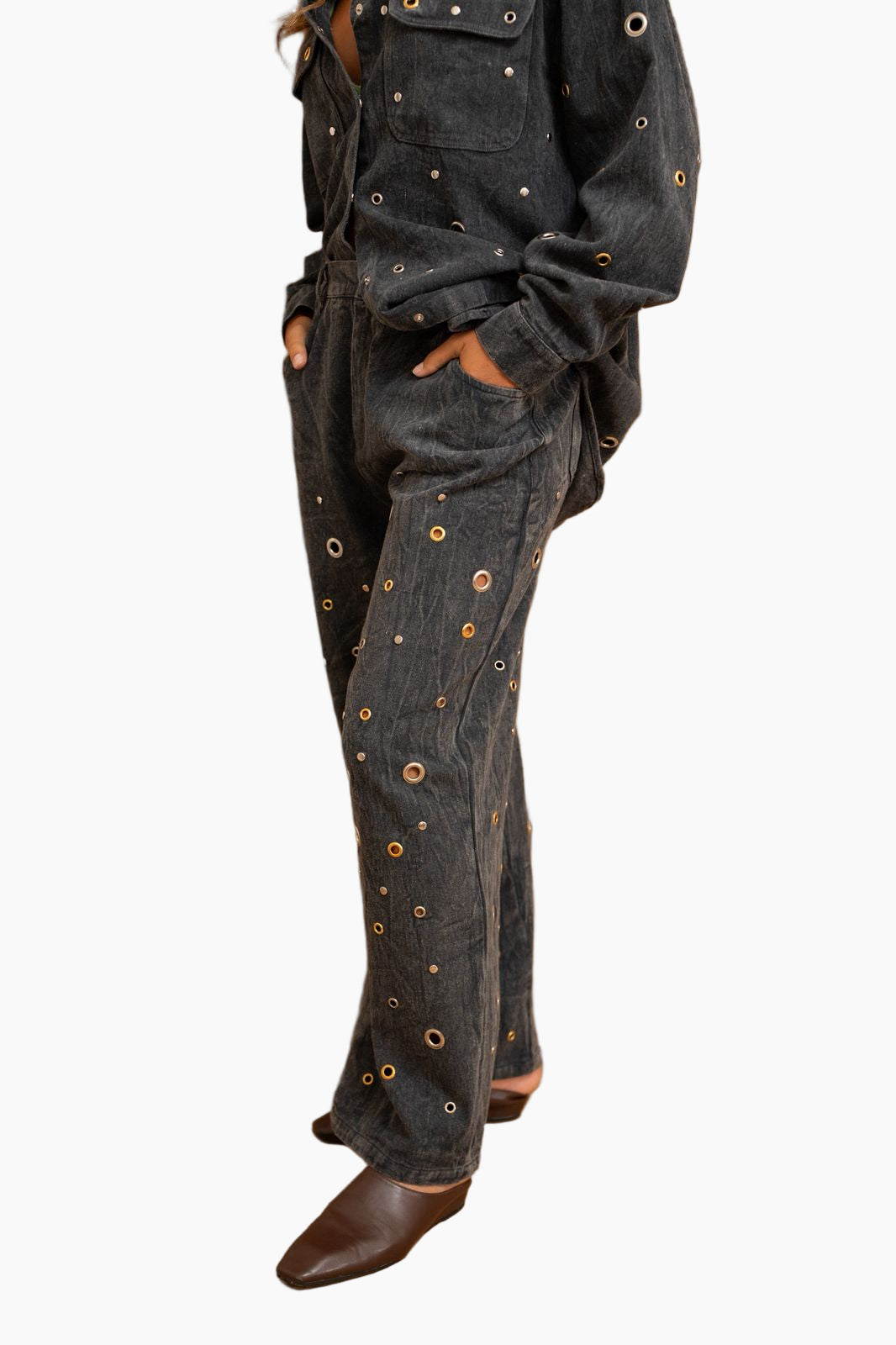 Dark denim outfit with button details 