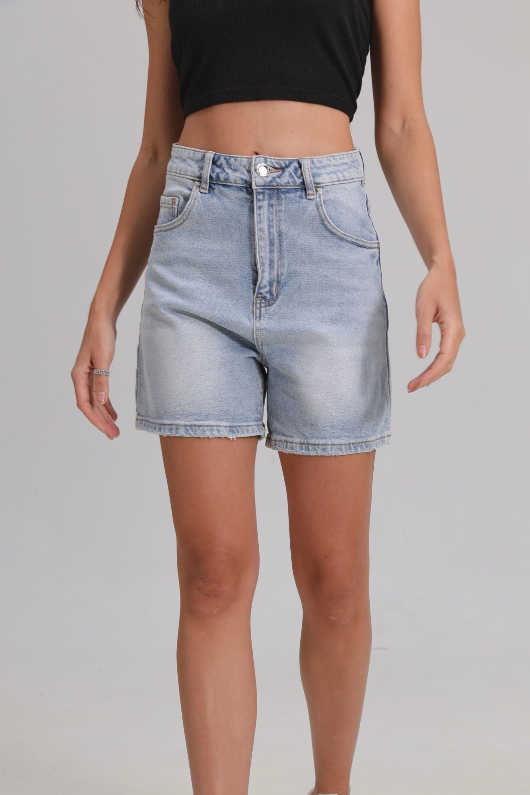 A3980 Shorts