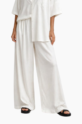 EC11012 Ensemble