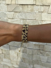 Beaded bracelet big 'Leo'