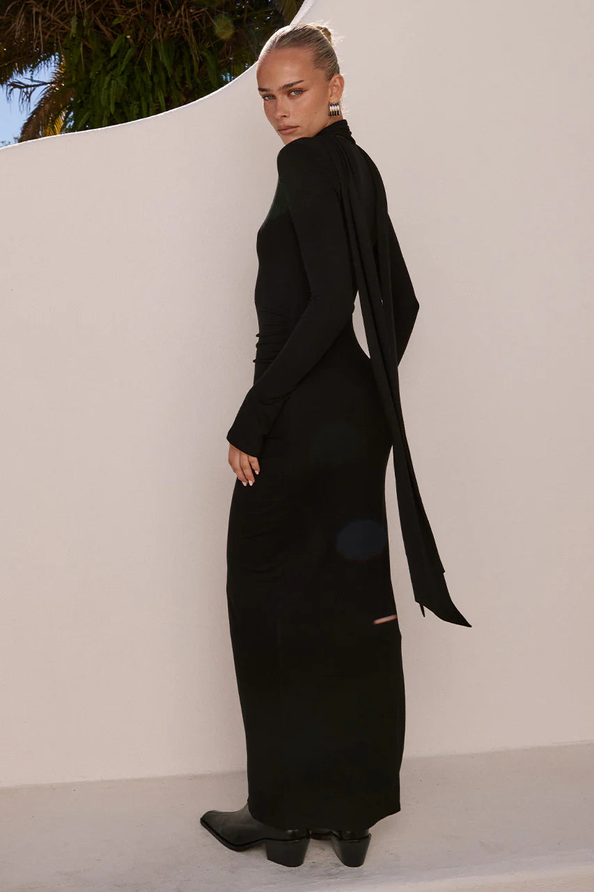 Mathilde Sleeved Maxi Dress