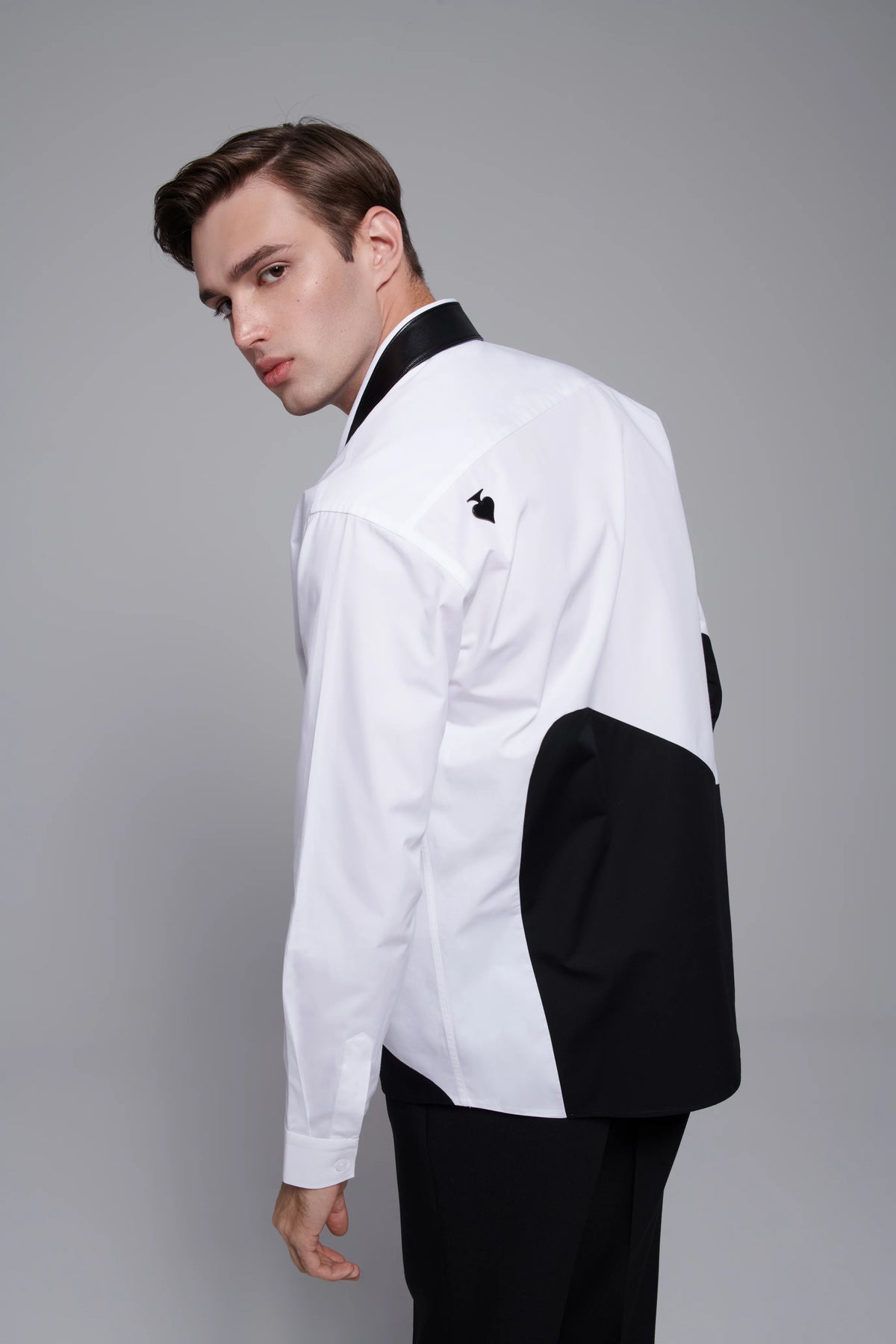 Noir Et Blanc Shirt - Unisex