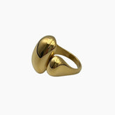 Gold ring 
