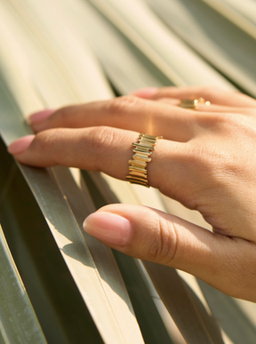 Gold piano ring - Adjustable