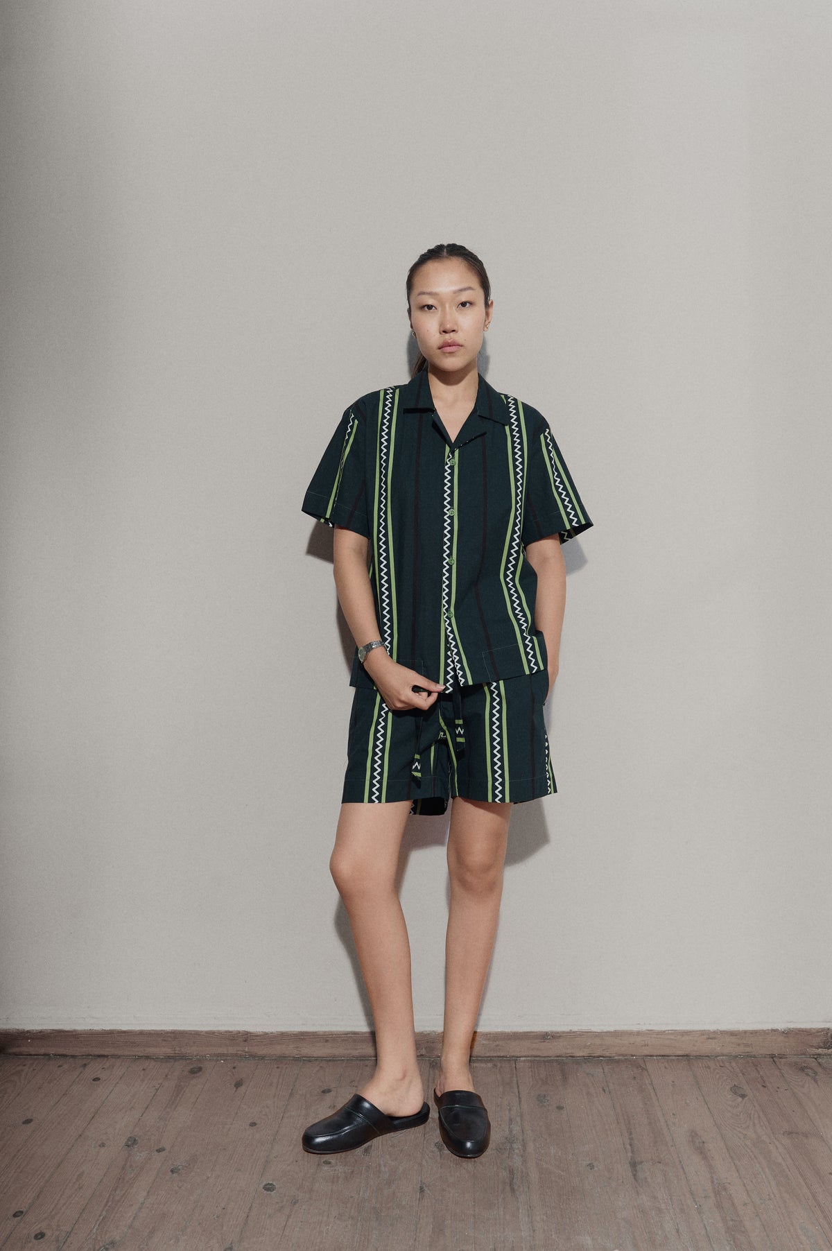 Wave stripe shorts - Dark Green