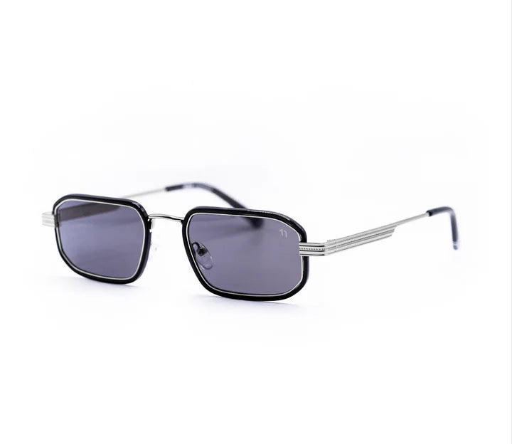 BB Clooney Silver Noir