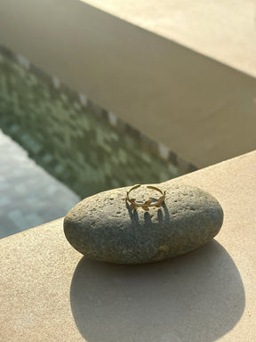 Thin gold leaves ring