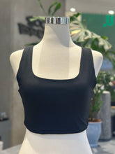 black crop top