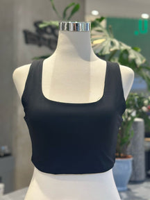 black crop top