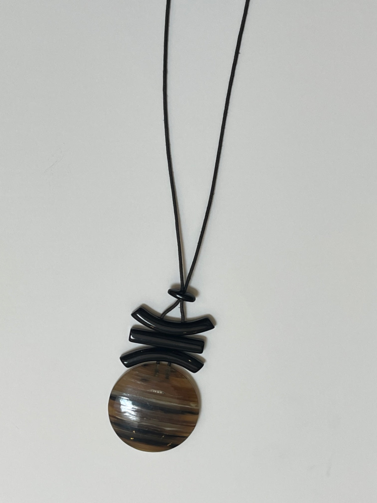 Collier Corne /Coton Totem Noir