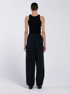 Signature Zipper Trouser