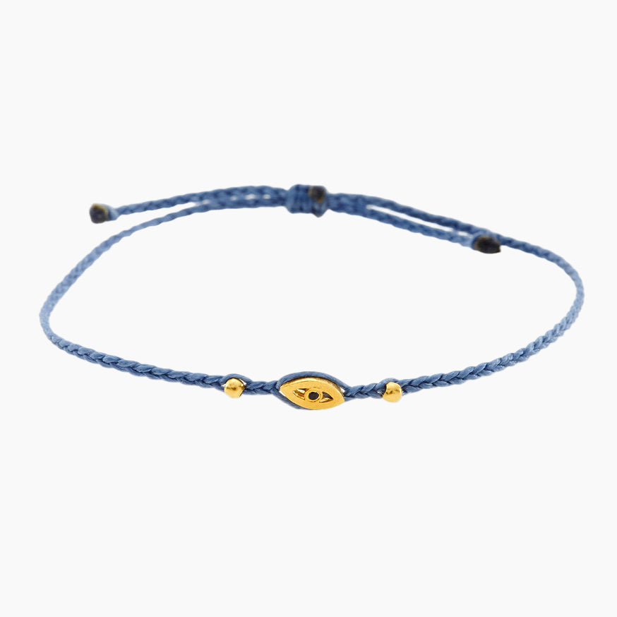 blue eye bracelet, Handmade 925 sterling silver bracelet, Gold plated in 24k with handmade wax cord braid and zircon.
Adjustable closure and size.