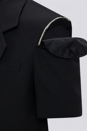 AIN'T BLAZER