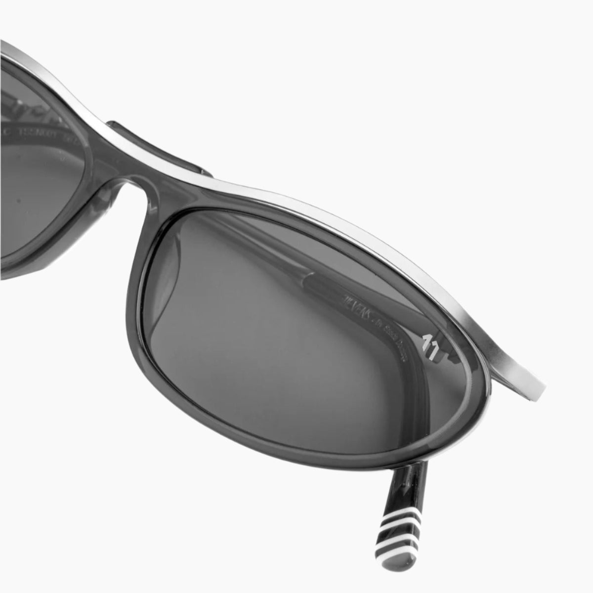 Tlc  Silver Noir