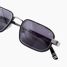 Clooney - Silver Noir