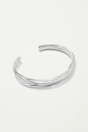 KIRA KIRA wide Silver Cuff - FLTRD UAE